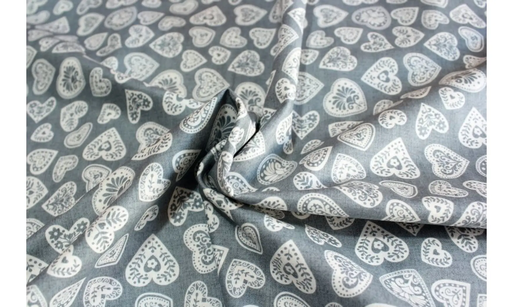 Tissu coeurs scandinaves gris