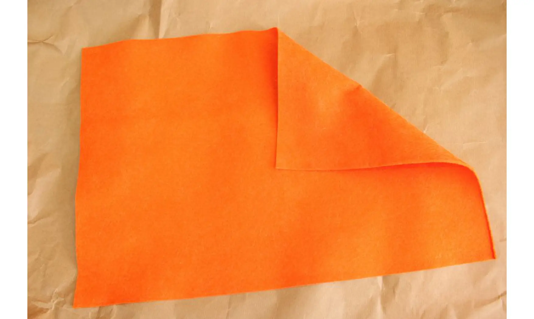 Feutrine orange 45x30cm
