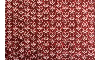 Tissu bordeaux imprimés