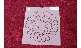 Cercle de plumes inversé - 20,3 cm