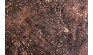 Batik marron volutes pointillismes