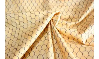 Tissu grillages poules
