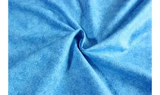 Tissu bleu ciel feuillages