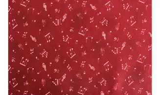 Tissu musique bordeaux rose