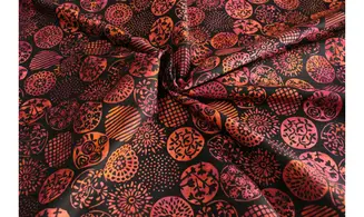 Batik tribal noir et rouge