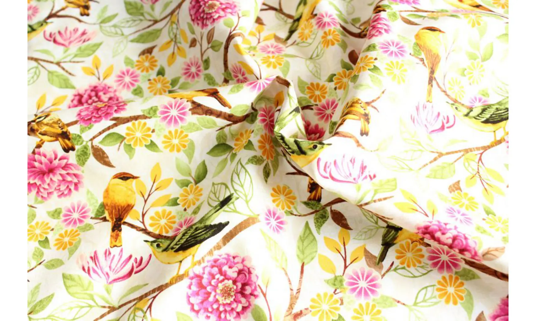 Tissu oiseaux et fleurs