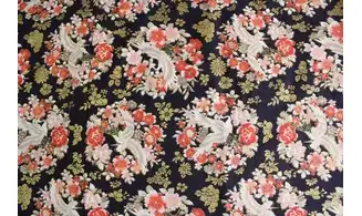 Tissu couronnes d'oiseaux