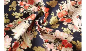 Tissu couronnes d'oiseaux