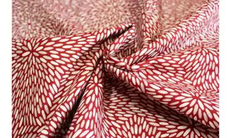 Tissu rouge artifice argent