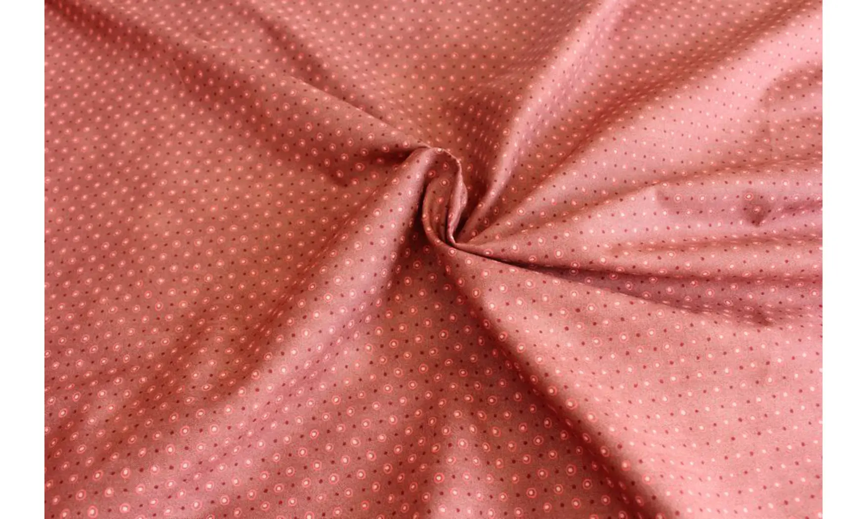 Tissu point et point