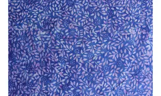 Batik violet bleu petites feuilles