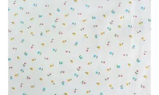 Tissu blanc petites fleurs