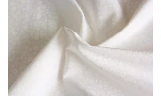 Tissu blanc printemps