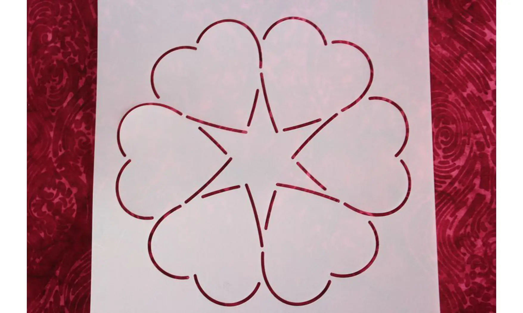 Couronne de coeurs - 15 cm