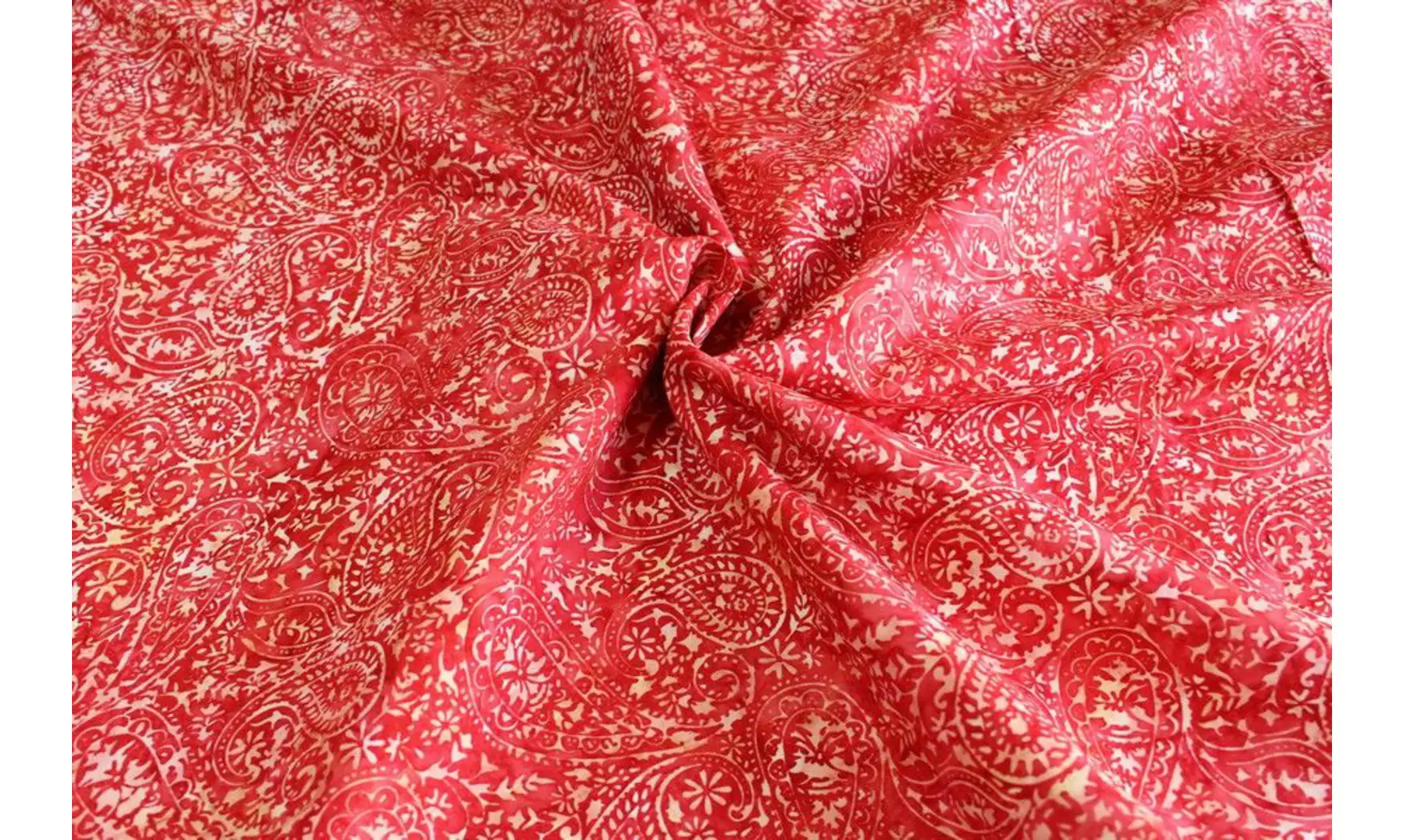 Batik Eliot rouge et blanc