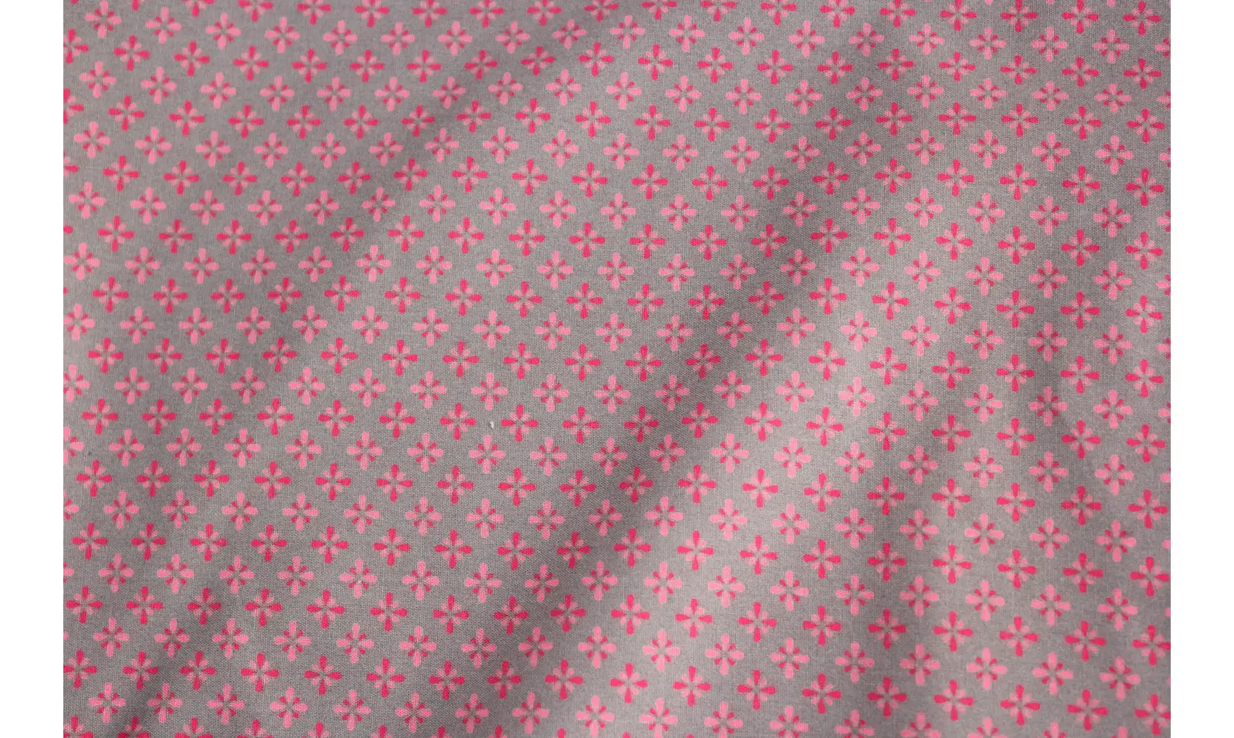 Tissu fleurettes en 140 cm