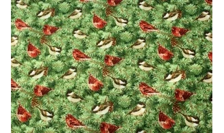 Tissu oiseaux dans les pins