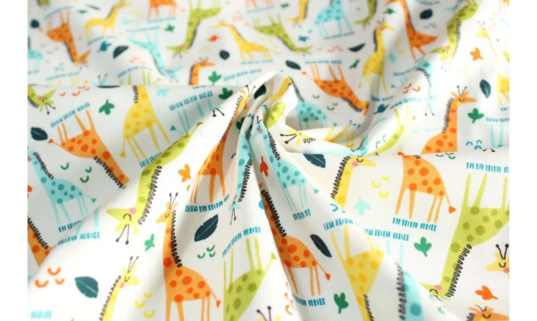 Tissu girafes stylées